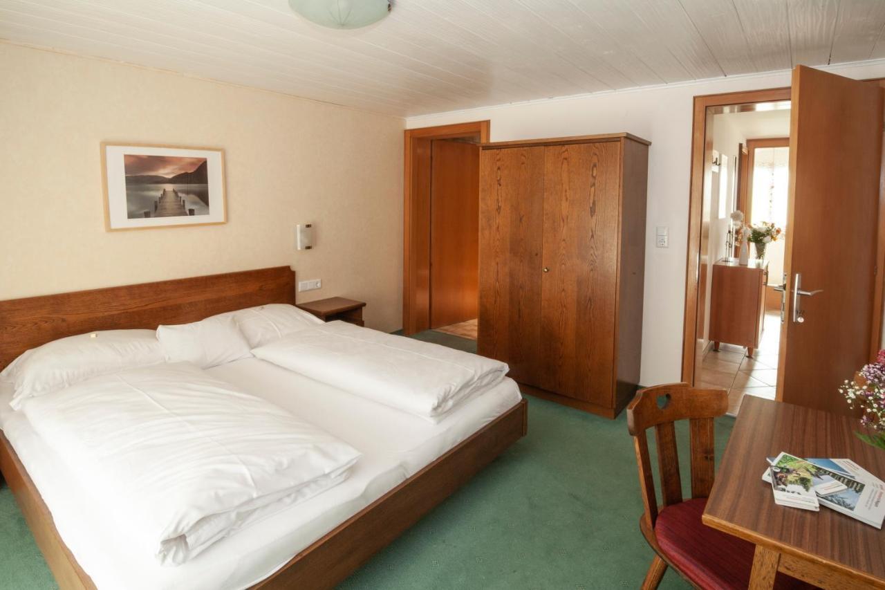 Hotel Garni Brigitte Bürserberg Eksteriør bilde