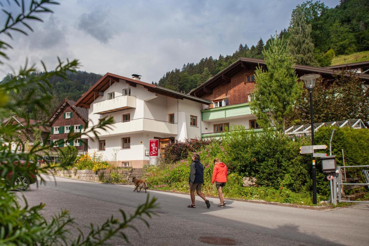 Hotel Garni Brigitte Bürserberg Eksteriør bilde