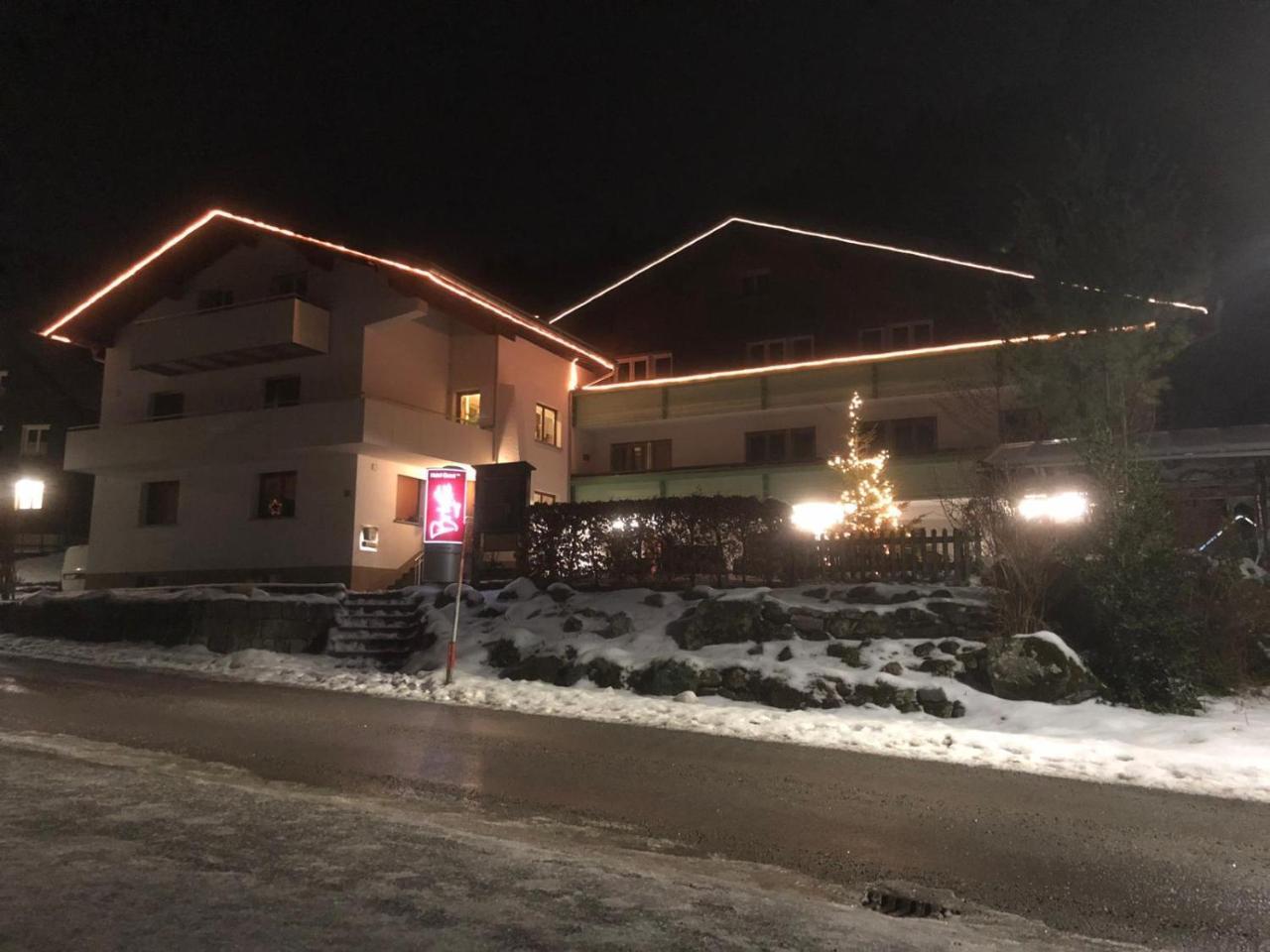 Hotel Garni Brigitte Bürserberg Eksteriør bilde