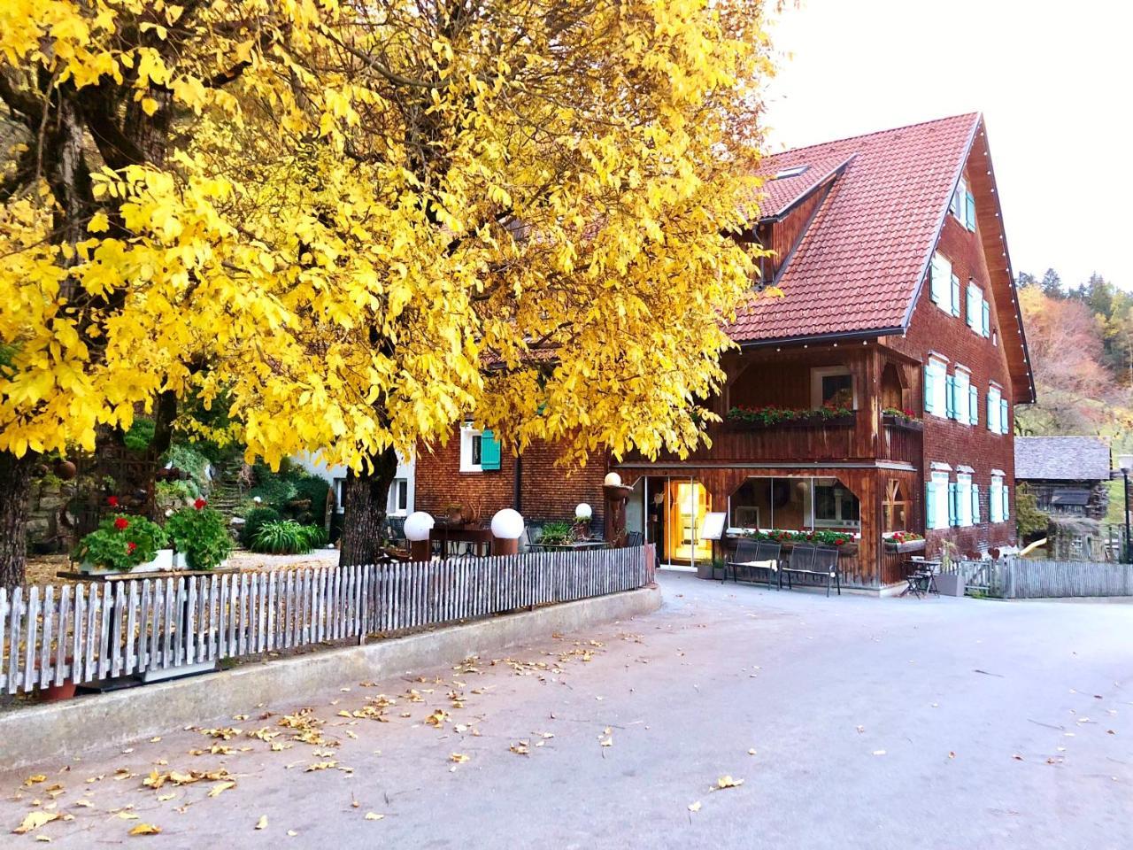 Hotel Garni Brigitte Bürserberg Eksteriør bilde
