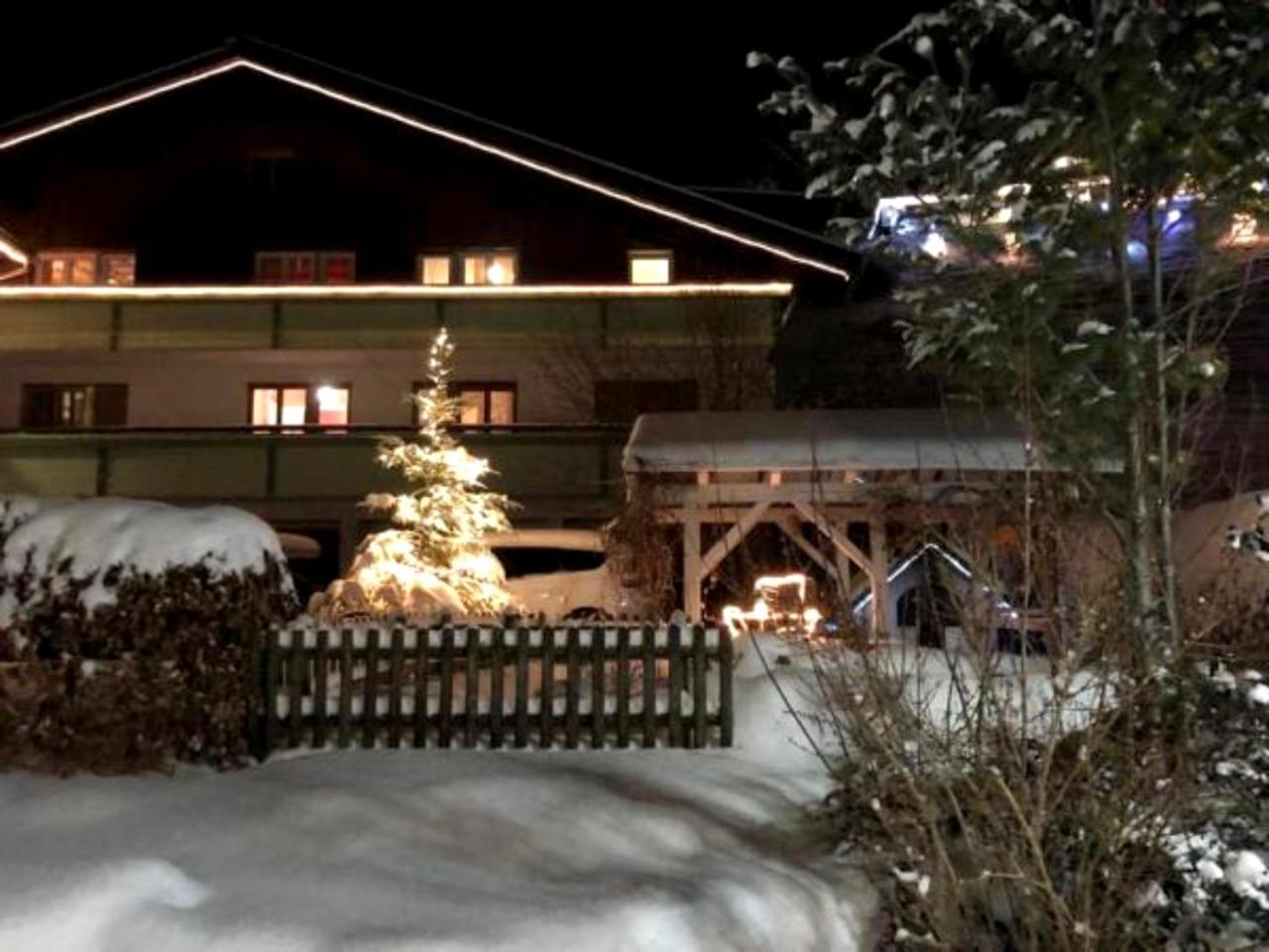 Hotel Garni Brigitte Bürserberg Eksteriør bilde